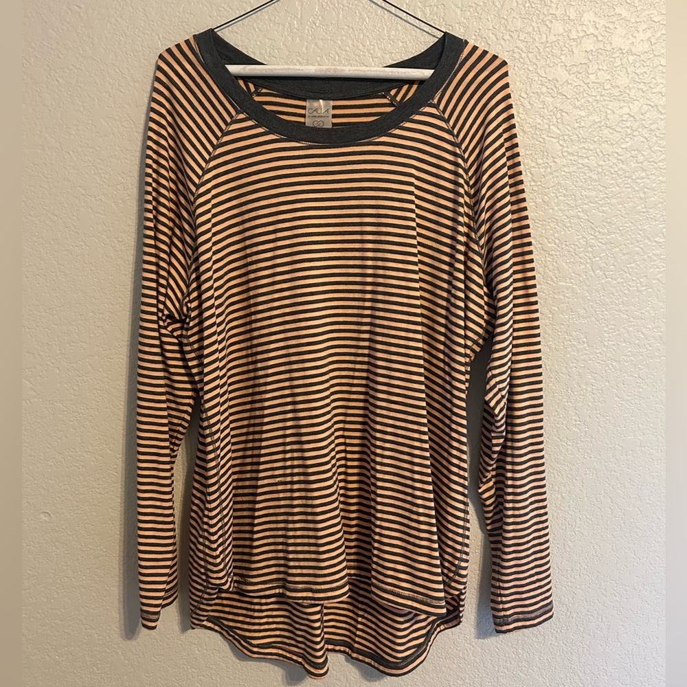Calia by Carrie Underwood Coral/Gray Long Sleeve Top NWT